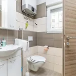 Lovely In With Wifi Appartement