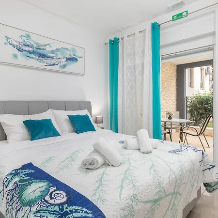 Lovely In With Wifi Apartment Pula