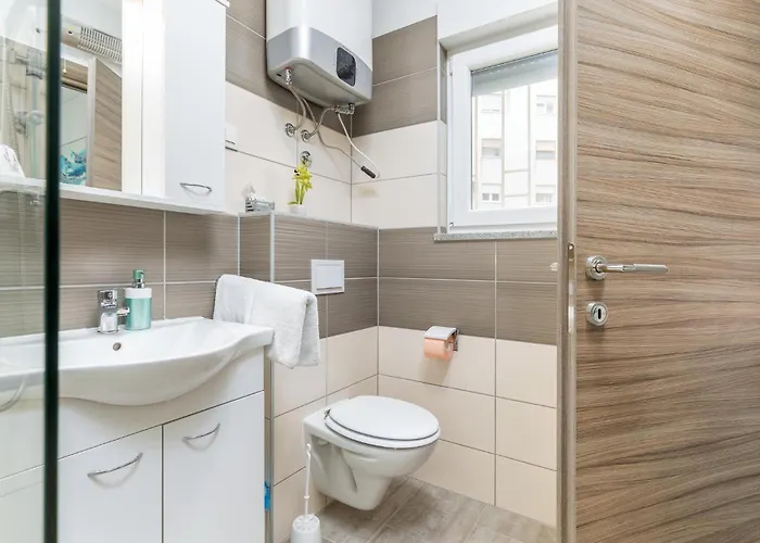 Lovely In With Wifi Apartment