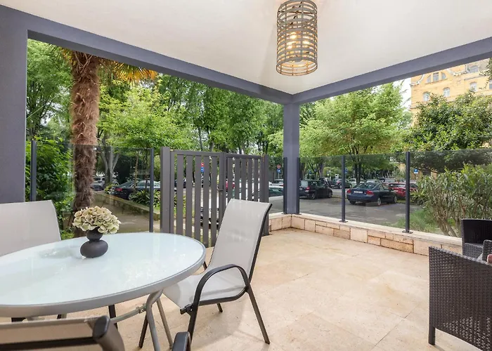 Lovely In With Wifi Apartment